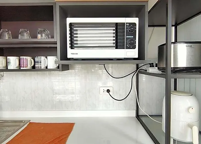 Cozy 1-bedroom Close To Mrt Near Jatuchak