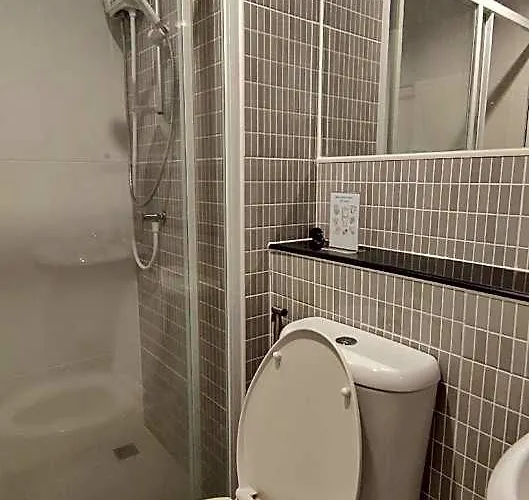 Cozy 1-bedroom Close To Mrt Near Jatuchak Bangkok
