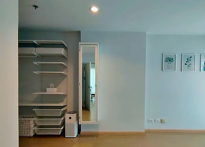 Cozy 1-bedroom Close To Mrt Near Jatuchak Hotell Bangkok