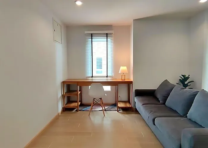 Cozy 1-bedroom Close To Mrt Near Jatuchak Bangkok